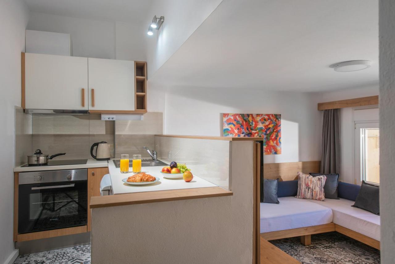 4 Elements Holiday Homes 赫索尼索斯 外观 照片